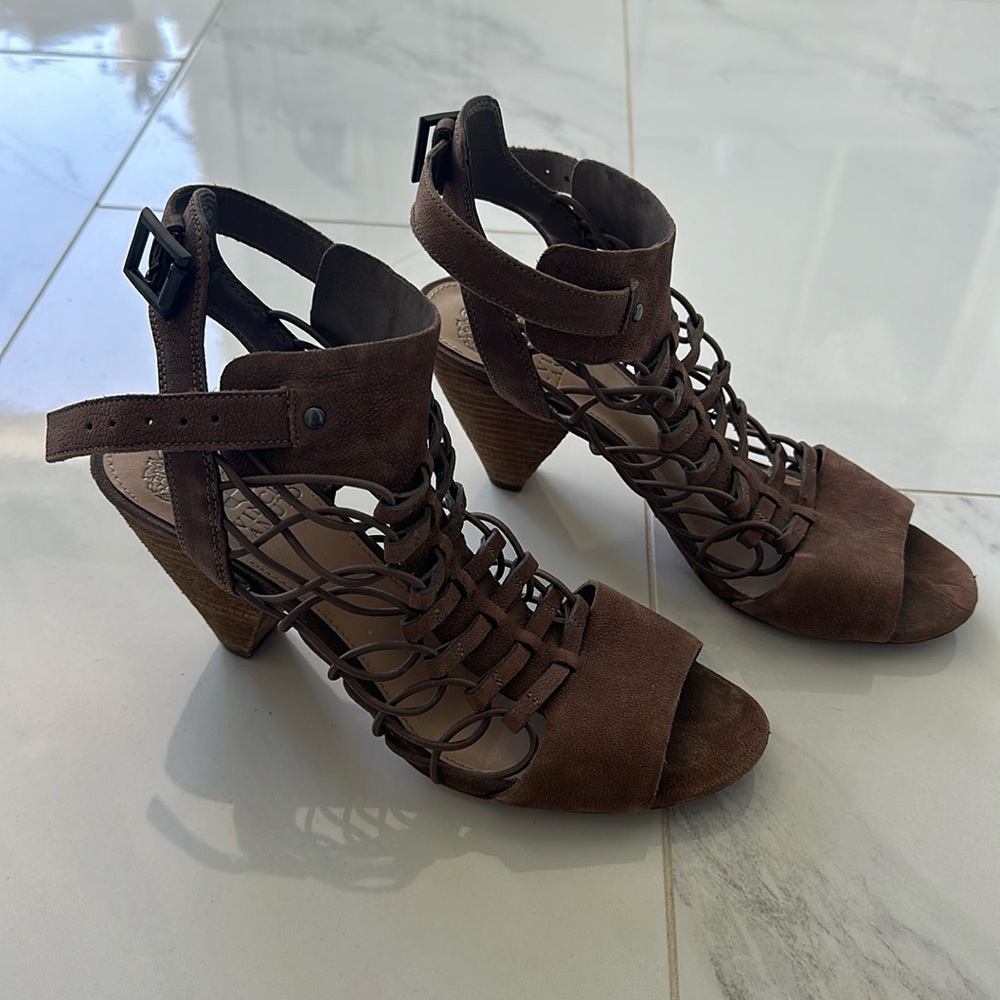 Vince Camuto “Evel” leather strappy sandals